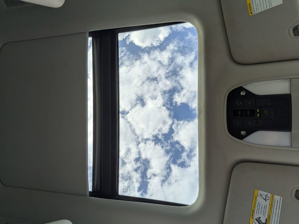 Used 2023 INFINITI QX60 Luxe w/ Vision Package image 27