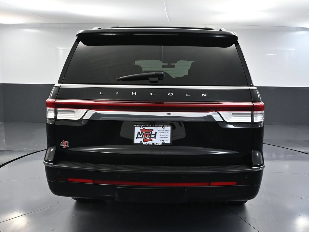 Used 2024 Lincoln Navigator Reserve w/ Equipment Group 201A AWD/4WD image 7