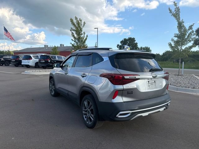 Used 2021 Kia Seltos S AWD/4WD image 3