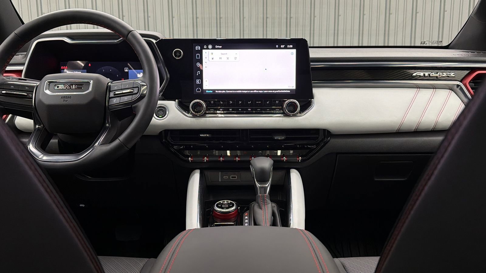 Used 2024 GMC Canyon AT4X image 22