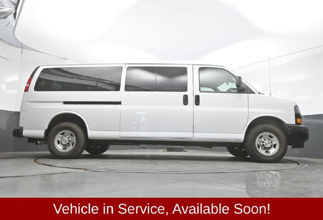 Used 2024 Chevrolet Express 3500 LS RWD image 37