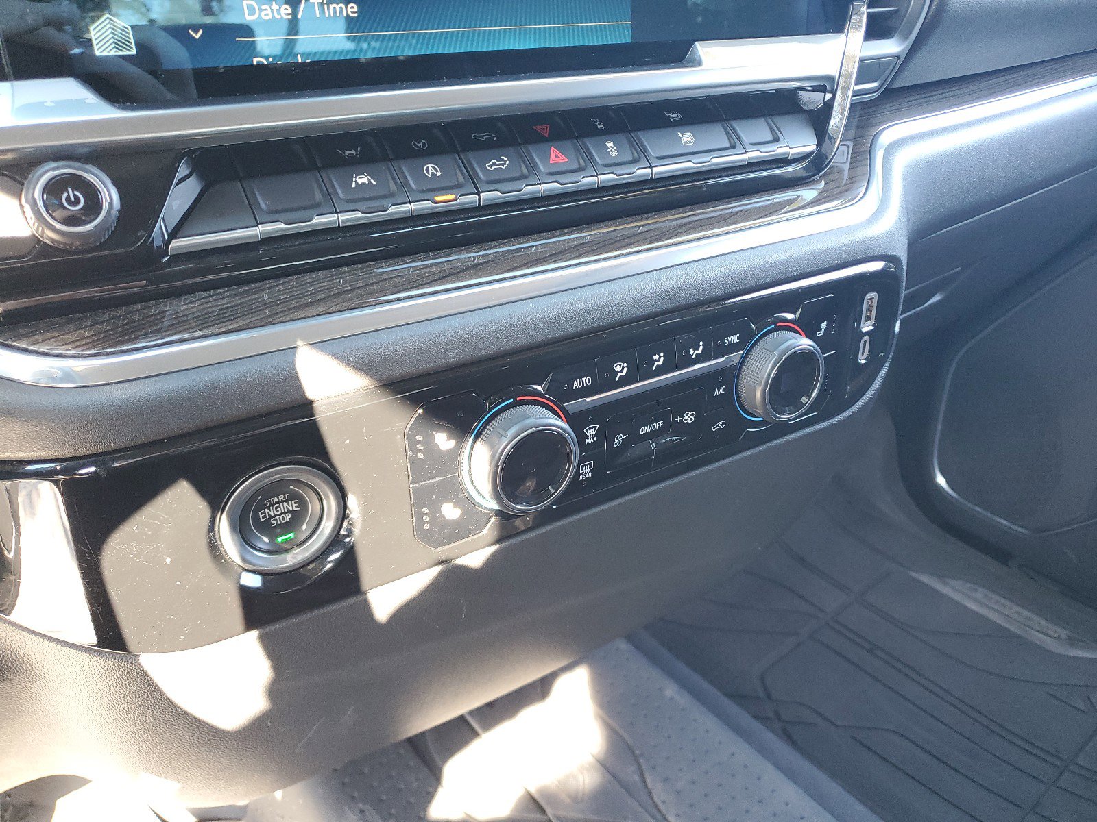 Used 2023 Chevrolet Silverado 1500 LT image 22