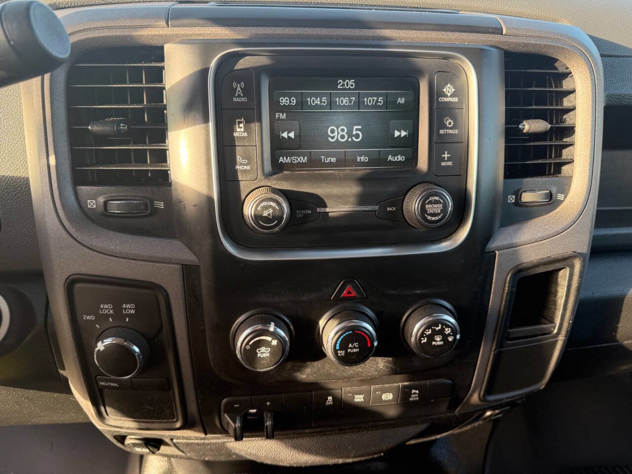 Used 2018 RAM 2500 Tradesman w/ Chrome Appearance Group image 23