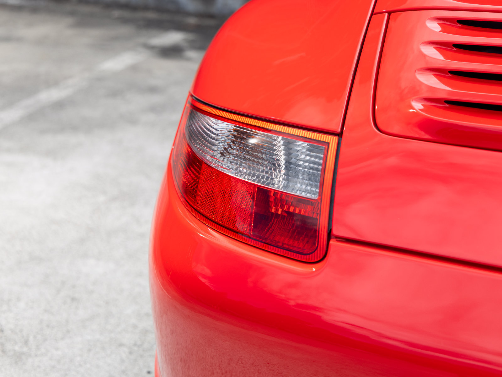 Used 2005 Porsche 911 Carrera RWD image 20