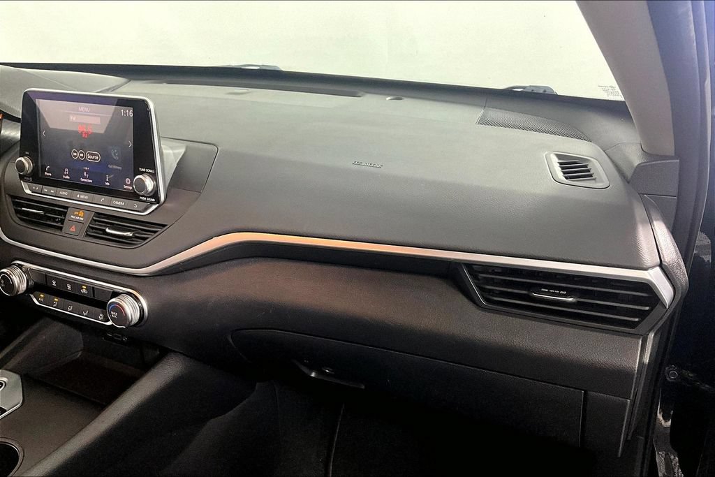 Used 2019 Nissan Altima 2.5 S FWD image 16