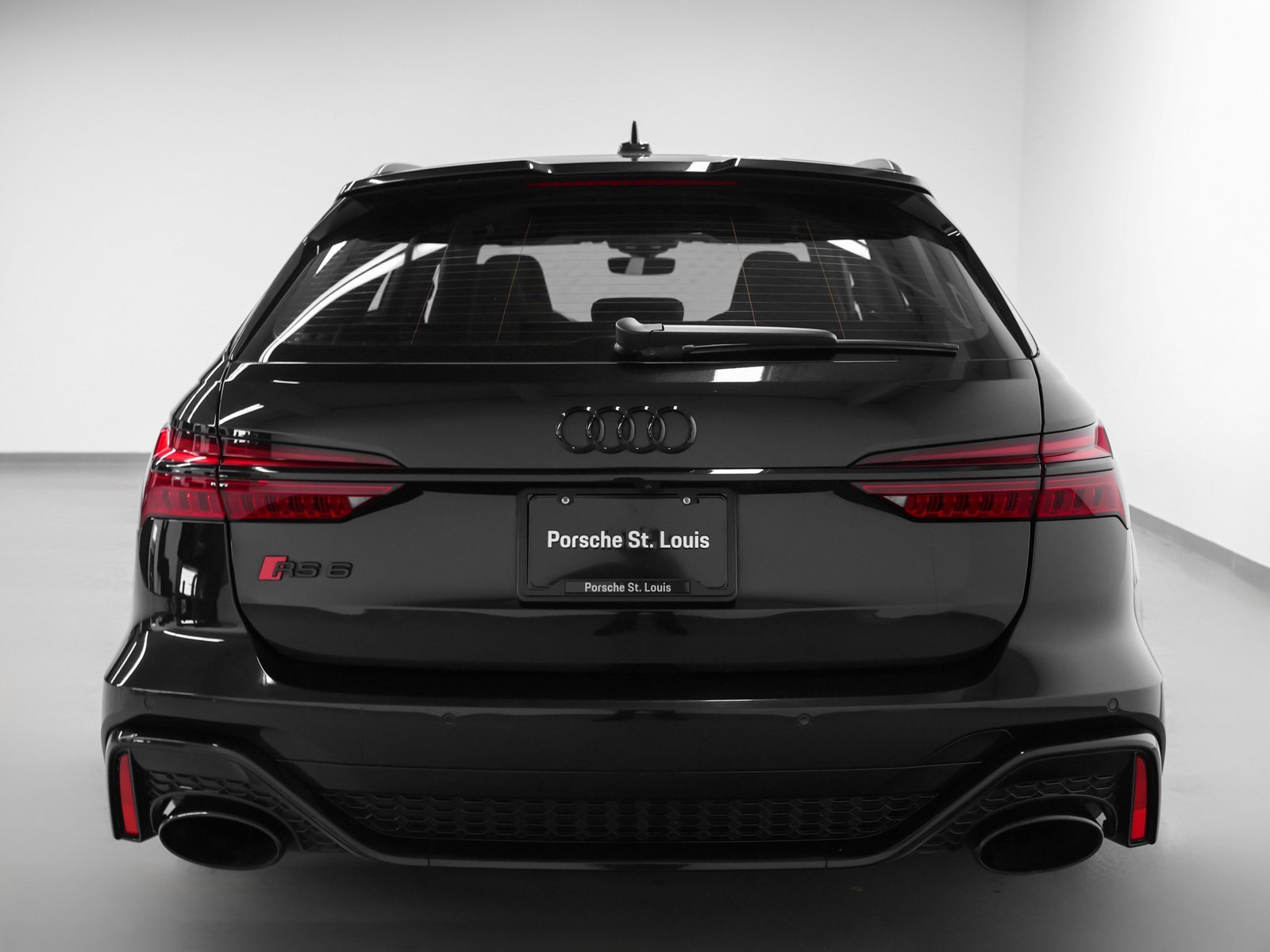 Used 2023 Audi RS 6 image 9