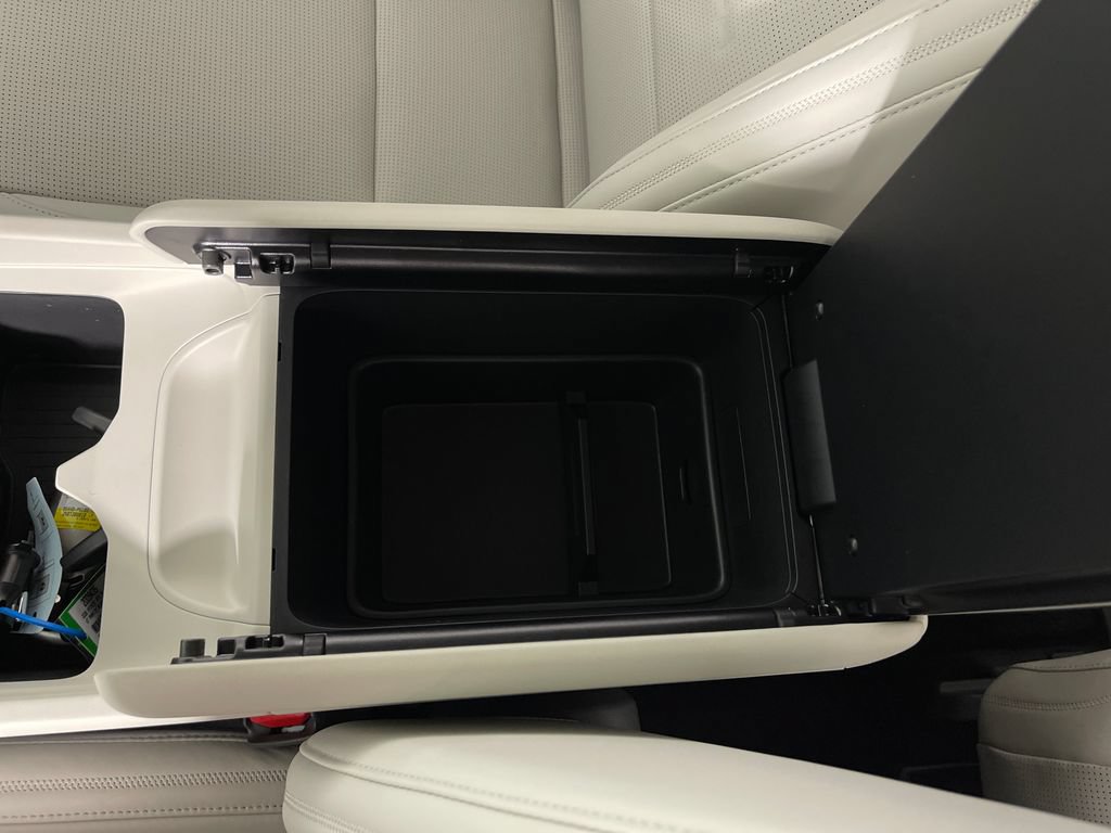 New 2026 Hyundai Santa Fe Calligraphy AWD/4WD image 30