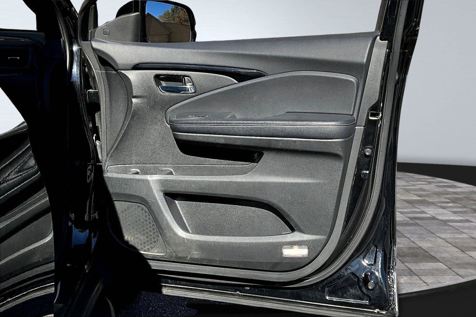 Used 2019 Honda Passport Elite image 24