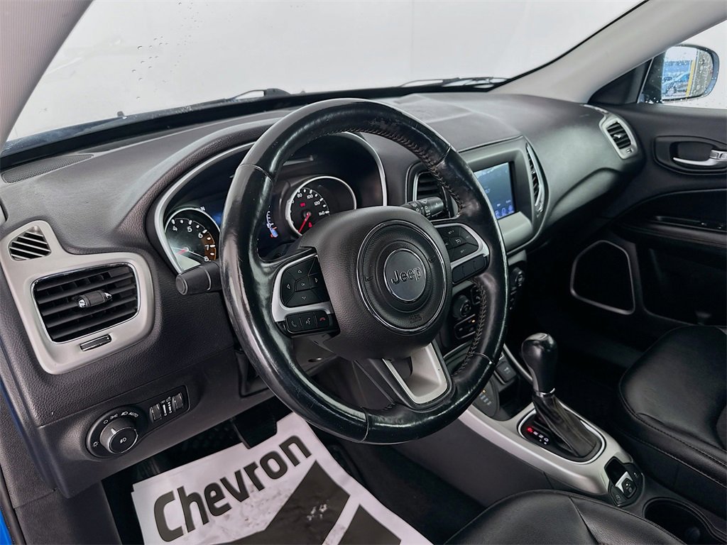 Used 2018 Jeep Compass Latitude w/ Popular Equipment Group image 9