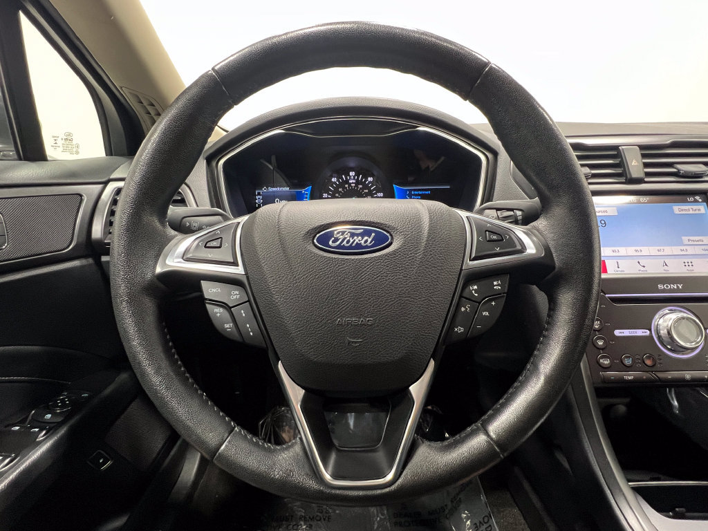 Used 2019 Ford Fusion Titanium FWD image 23