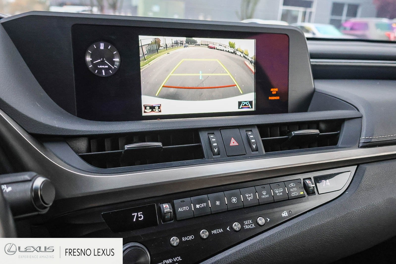 Used 2019 Lexus ES 300h image 25