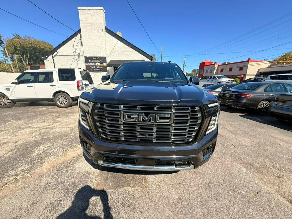 Used 2025 GMC Yukon XL Denali Ultimate image 9