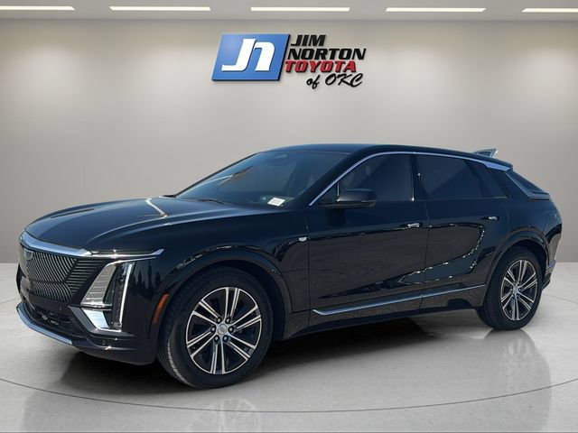 Used 2024 Cadillac Lyriq Luxury