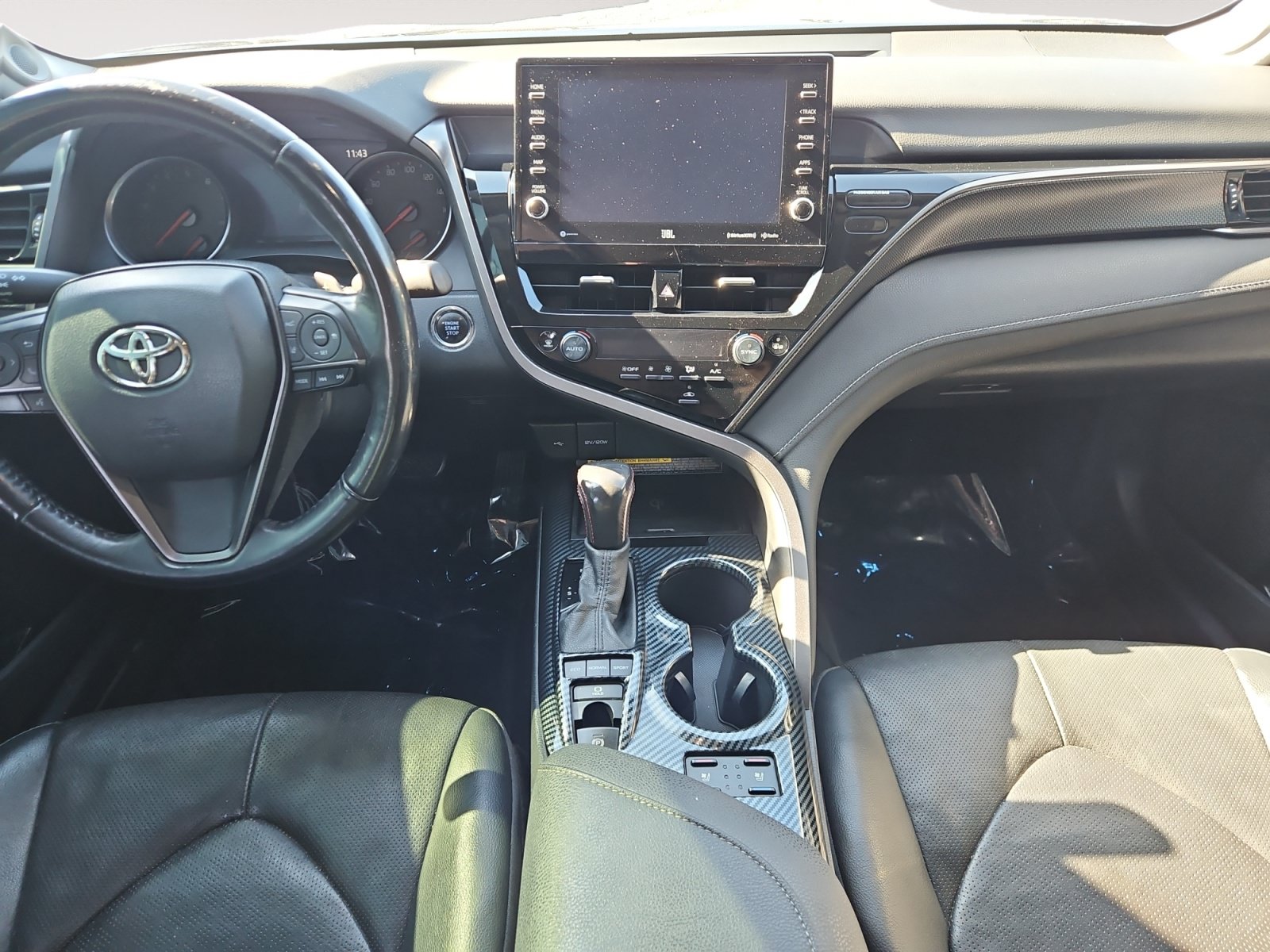 Used 2021 Toyota Camry XSE w/ Navigation Package AWD/4WD image 11