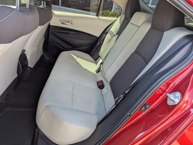 Used 2020 Toyota Corolla LE FWD image 22