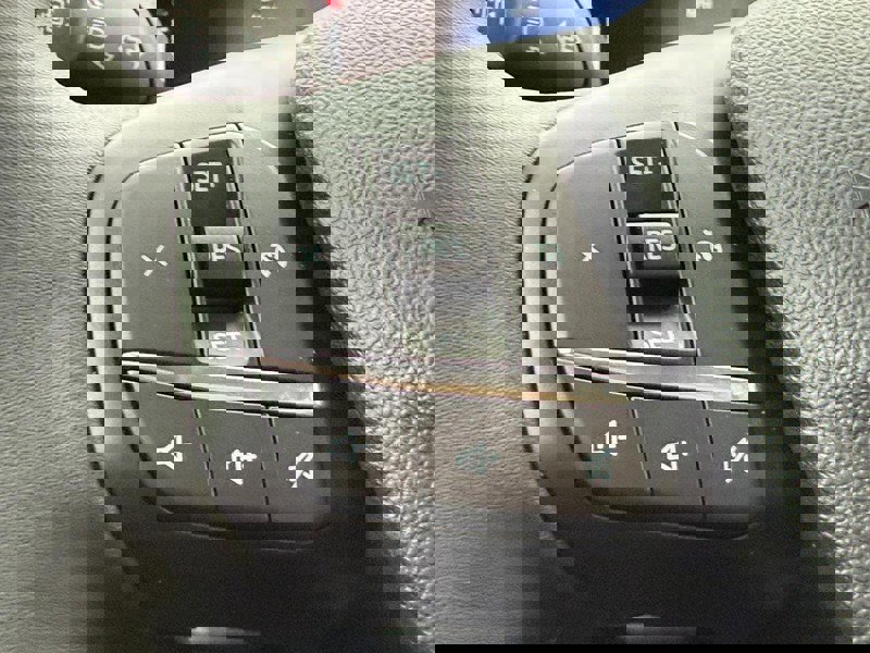 New 2025 Ford Maverick XLT w/ XLT Luxury Package image 9