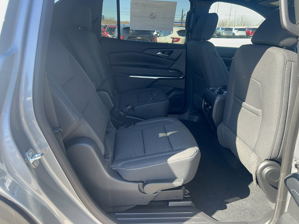 New 2026 Chevrolet Traverse LT w/ LPO, Floor Liner Package image 5