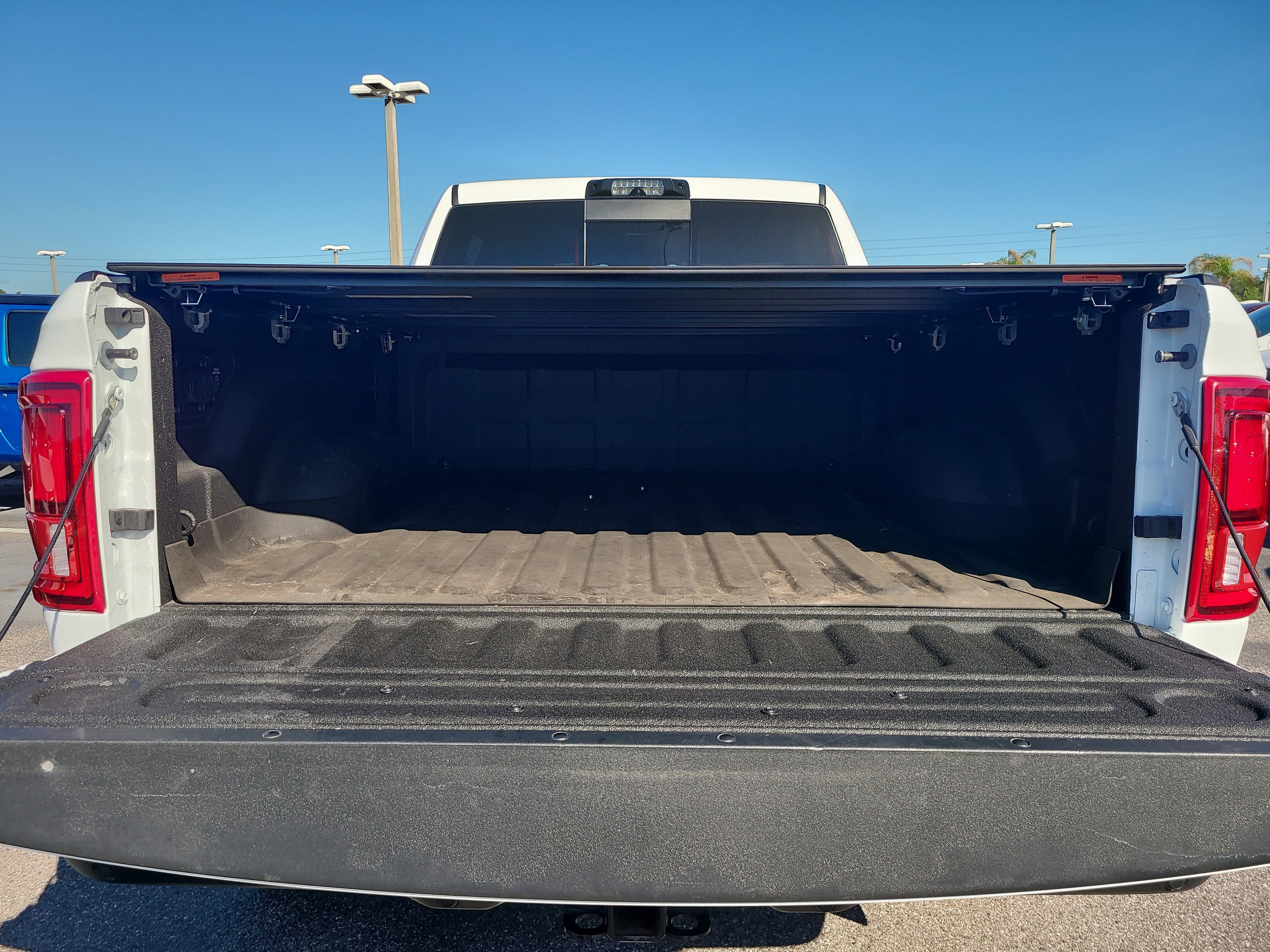 Used 2025 RAM 2500 Laramie image 8