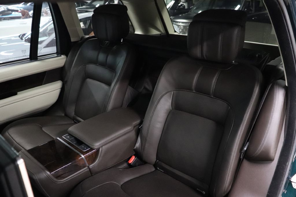 Used 2019 Land Rover Range Rover Long Wheelbase Autobiography image 16