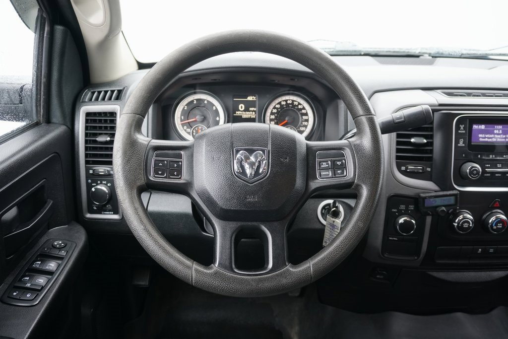 Used 2015 RAM 1500 ST w/ SXT Appearance Group image 9