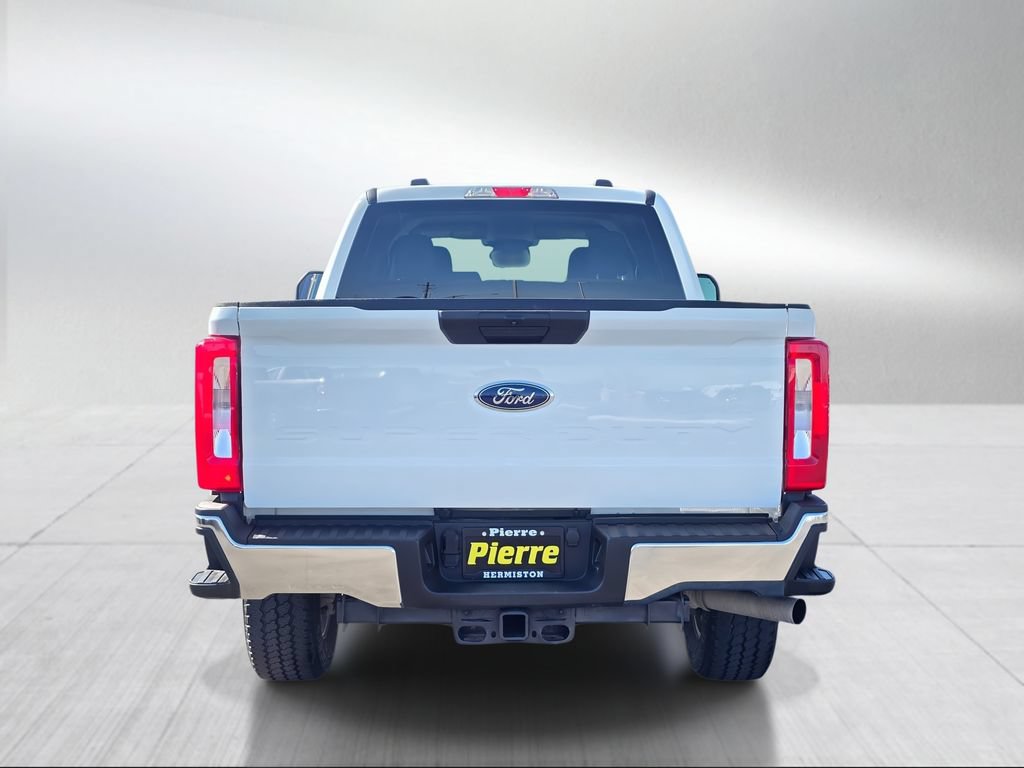 Used 2025 Ford F250 XLT w/ FX4 Off-Road Package AWD/4WD image 5