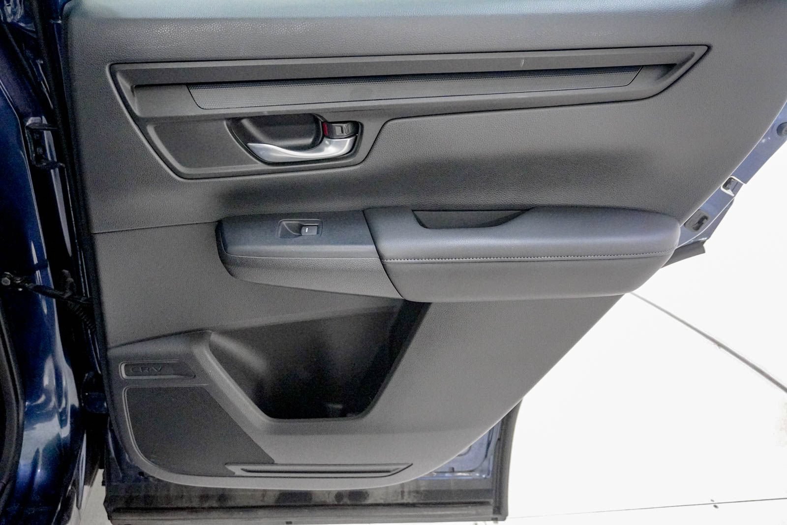Used 2023 Honda CR-V LX image 31