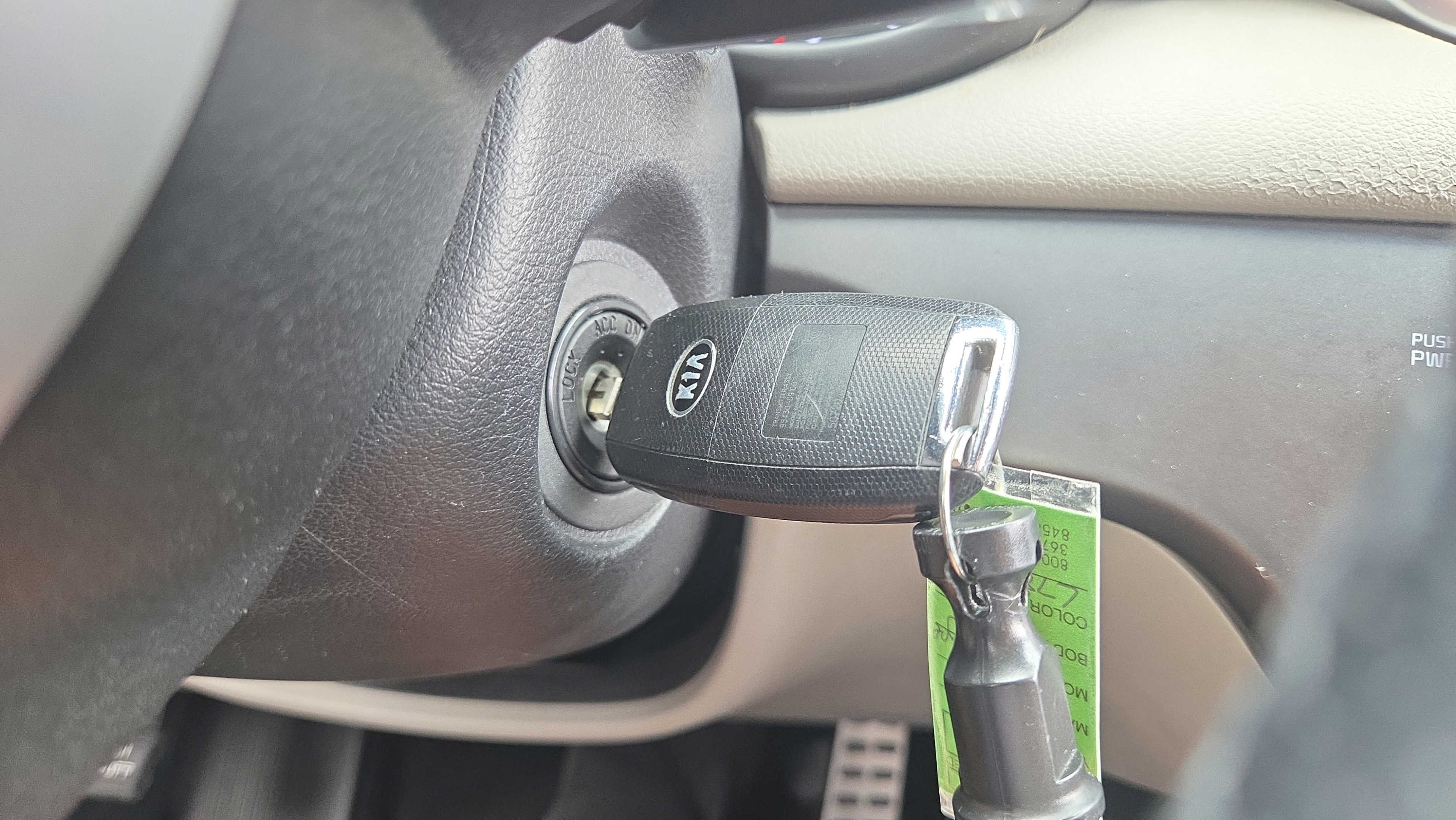 Used 2020 Kia Sportage S FWD image 34