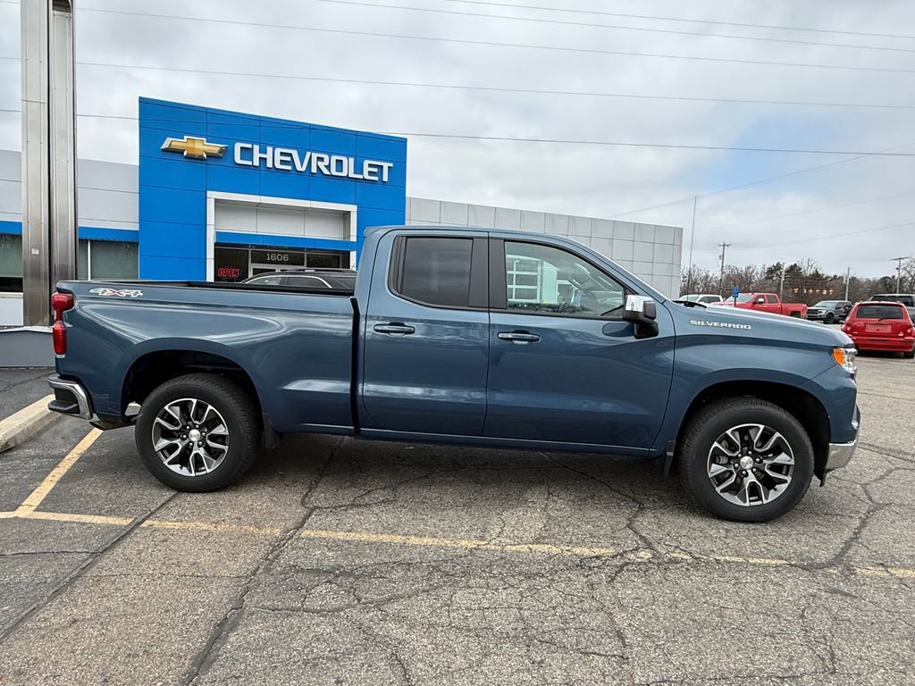 Certified 2024 Chevrolet Silverado 1500 LT image 7
