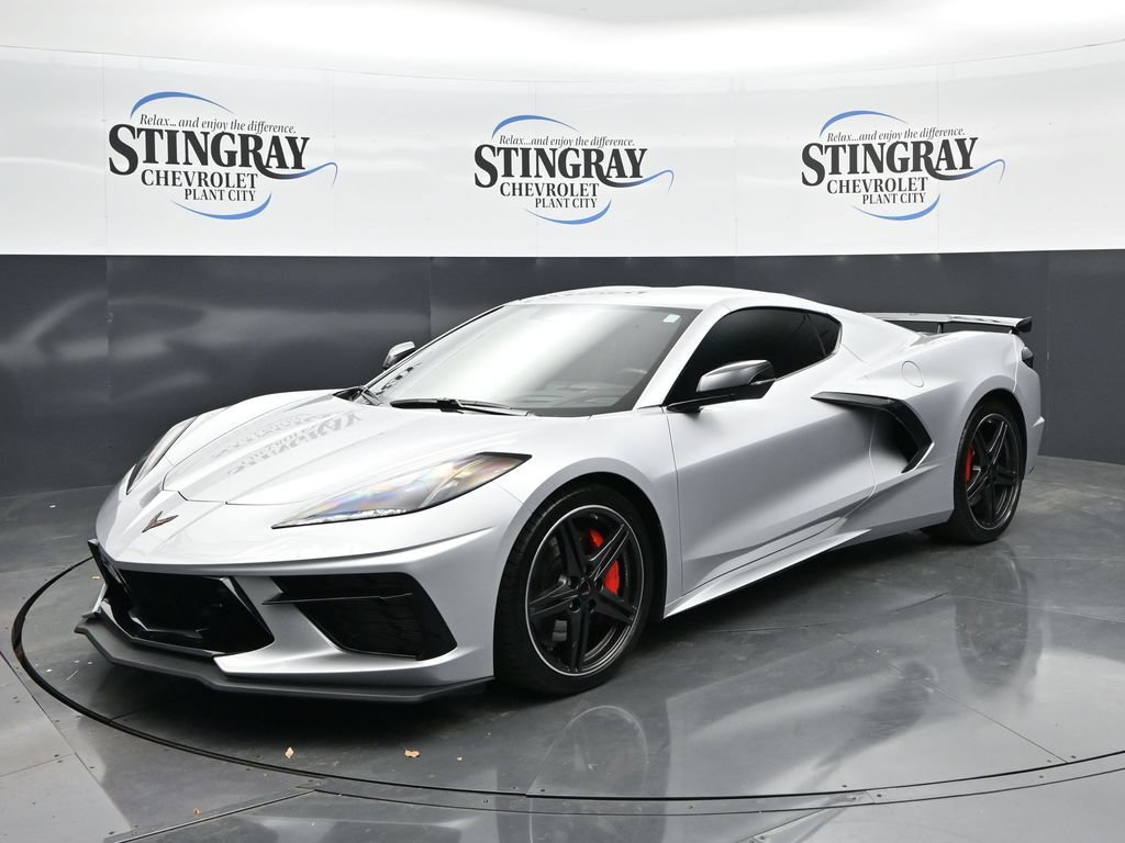 Used 2026 Chevrolet Corvette Stingray Preferred Cpe w/ Z51 Performance Package RWD image 3