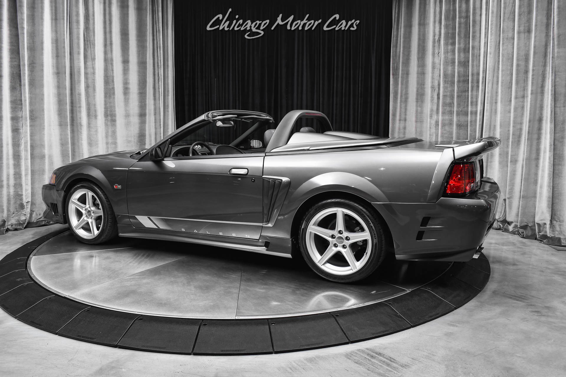 Used 2003 Ford Mustang GT RWD image 3