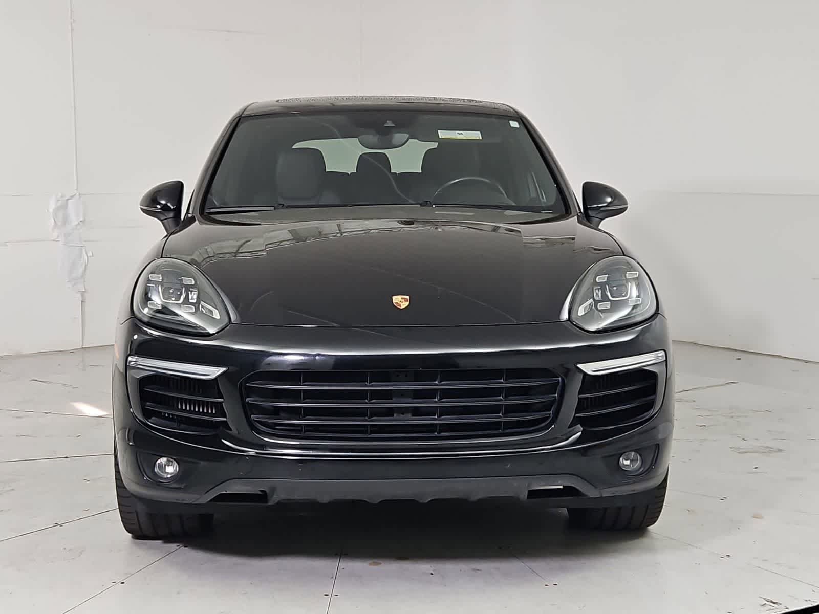 Used 2018 Porsche Cayenne S image 9