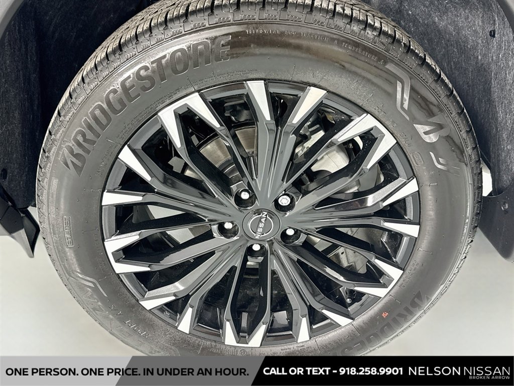 New 2026 Nissan Rogue Dark Armor FWD image 31