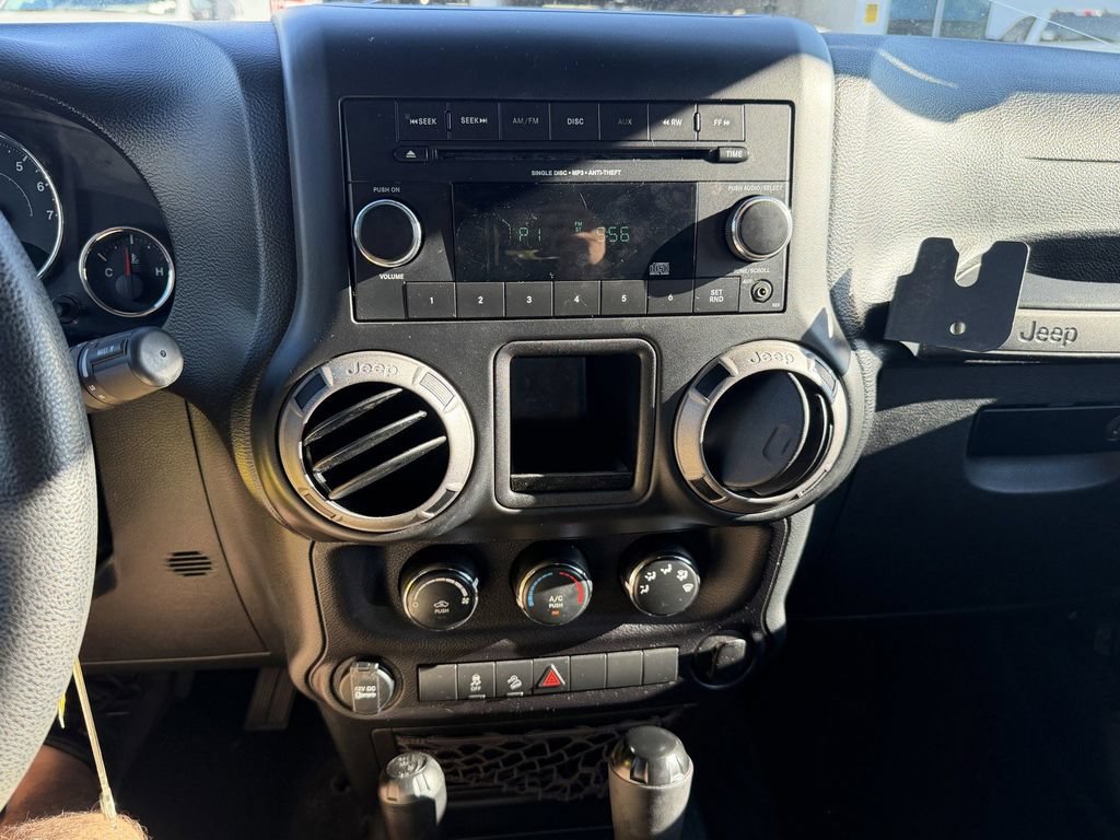 Used 2016 Jeep Wrangler Unlimited Sport AWD/4WD image 33