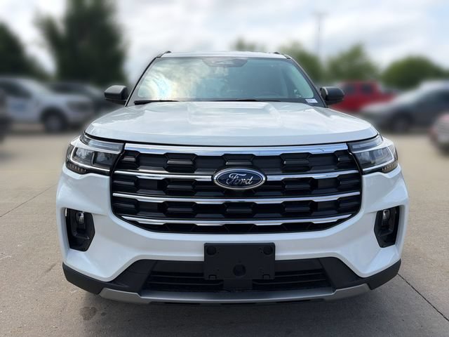 New 2026 Ford Explorer Active w/ Active Comfort Package AWD/4WD image 12