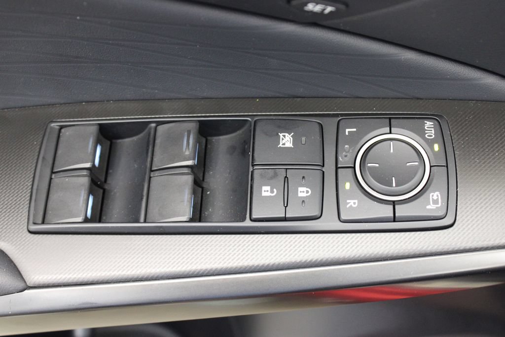 Used 2025 Lexus IS 350 F Sport w/ Navigation Package RWD image 18