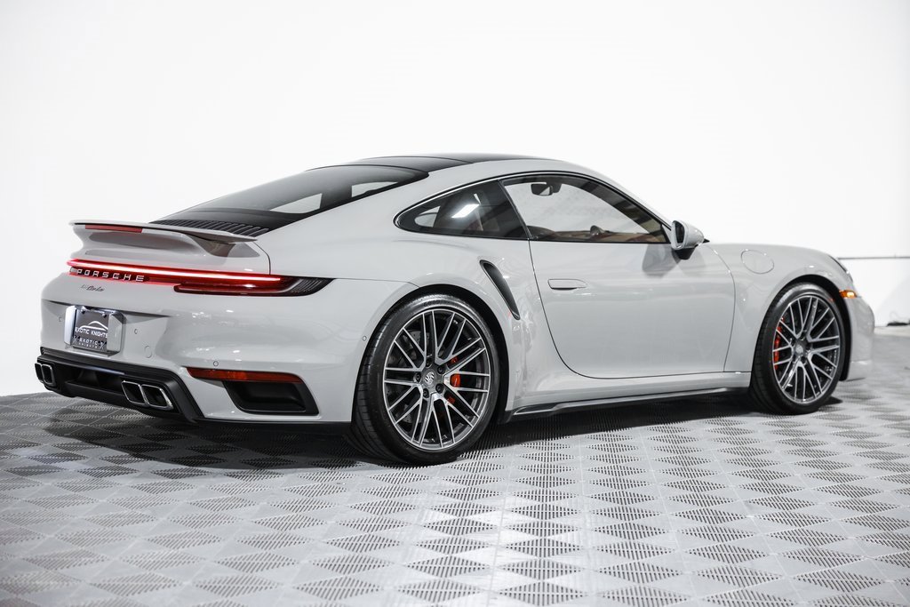 Used 2022 Porsche 911 Turbo image 6