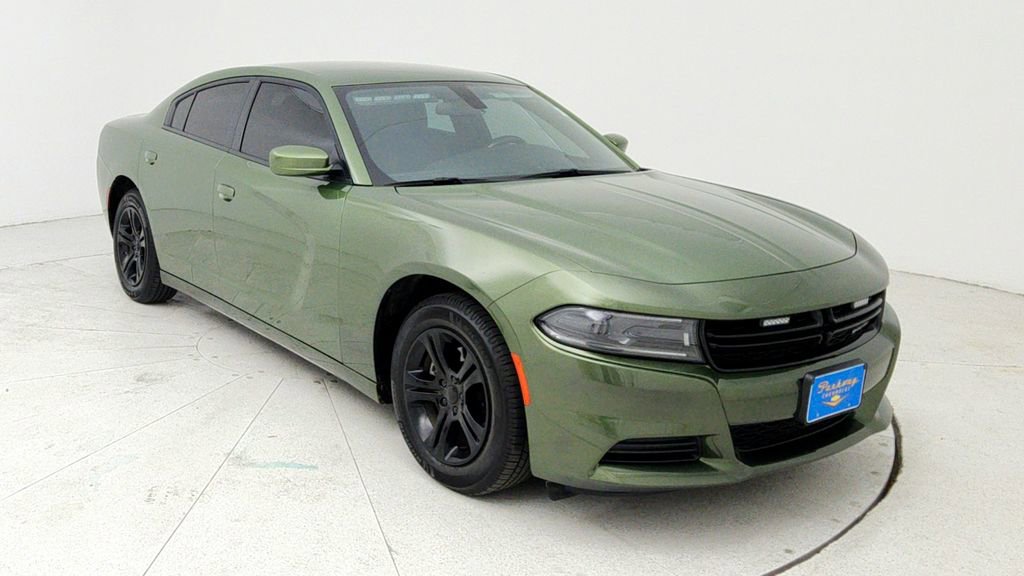 Used 2022 Dodge Charger SXT image 1