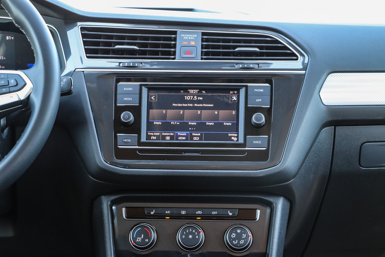 Used 2023 Volkswagen Tiguan S FWD image 14