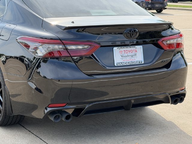 Used 2024 Toyota Camry XSE FWD image 6