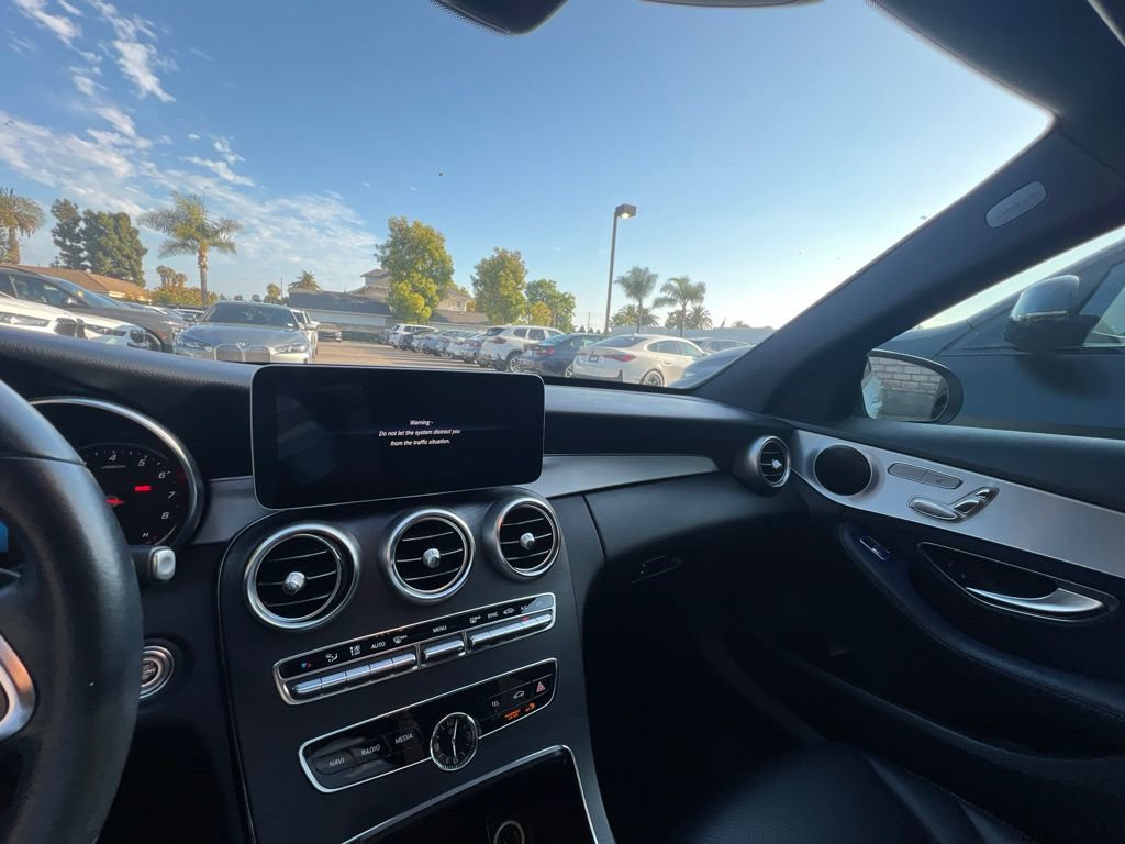 Used 2019 Mercedes-Benz C 300 Sedan image 11