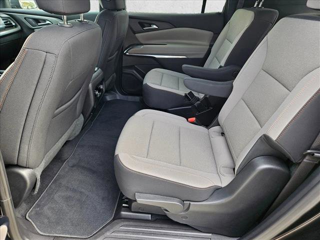 Used 2026 Chevrolet Traverse LT w/ Driver Confidence Package image 18