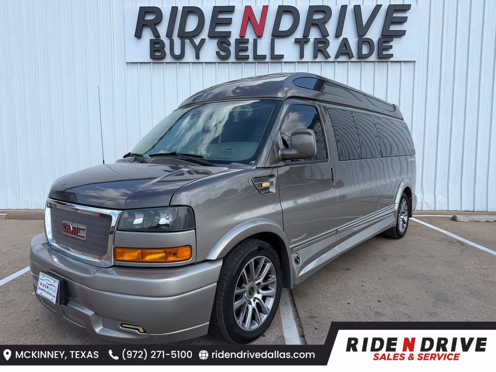 Used 2020 GMC Savana 2500 Extended w/ Enhanced Convenience Package