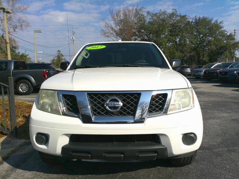 Used 2017 Nissan Frontier SV AWD/4WD image 3