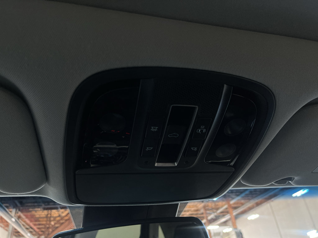 Used 2019 Kia Sorento EX w/ EX Touring Package AWD/4WD image 40