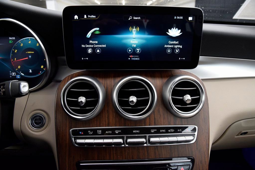 Used 2022 Mercedes-Benz GLC 300 image 26