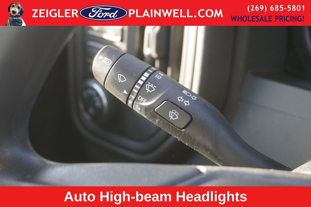 Used 2023 Chevrolet Silverado 1500 Custom image 24