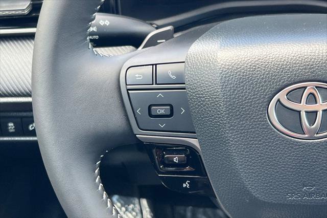 Certified 2026 Toyota Camry SE FWD image 25