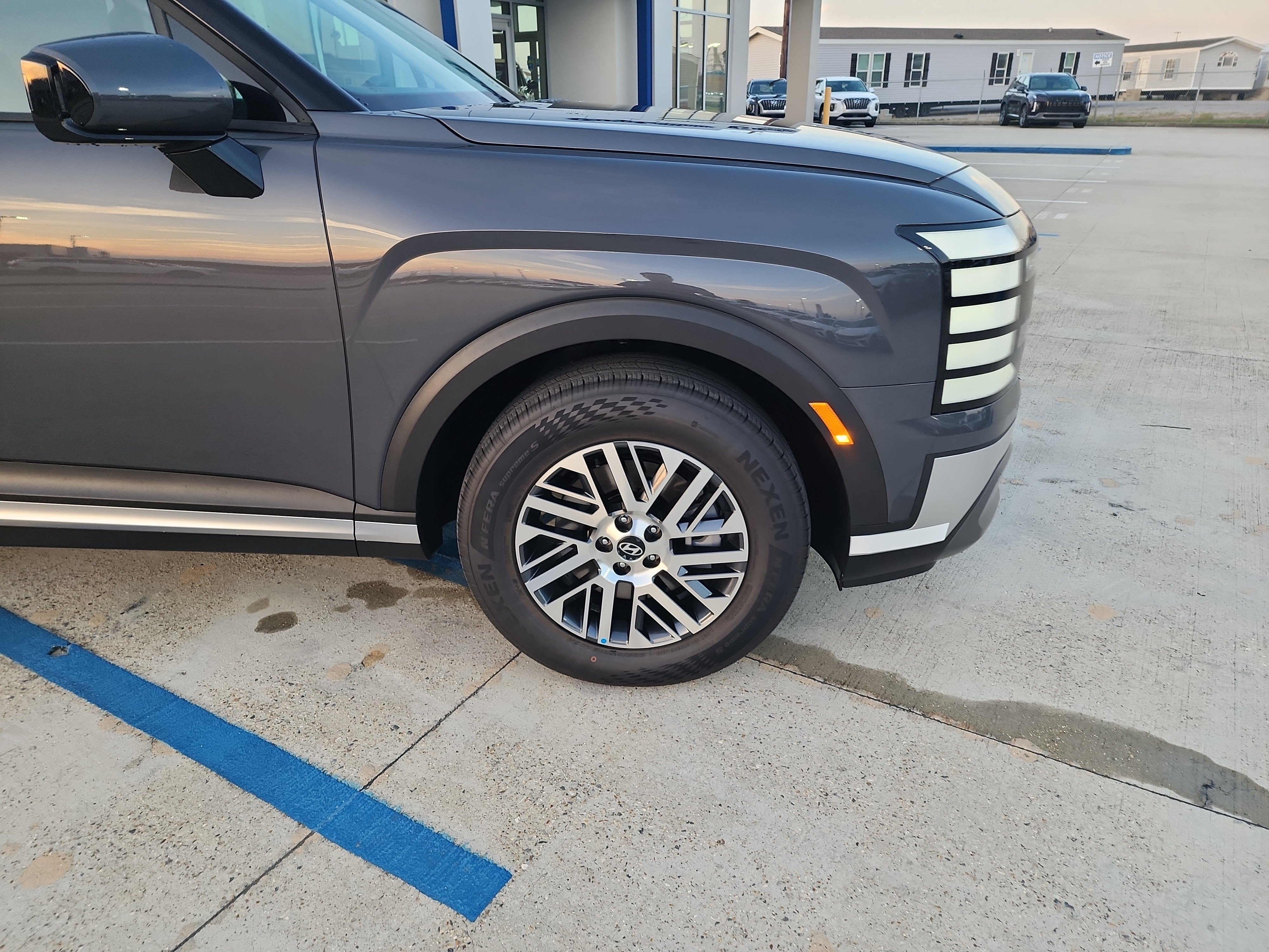 New 2027 Hyundai Palisade SEL FWD image 9