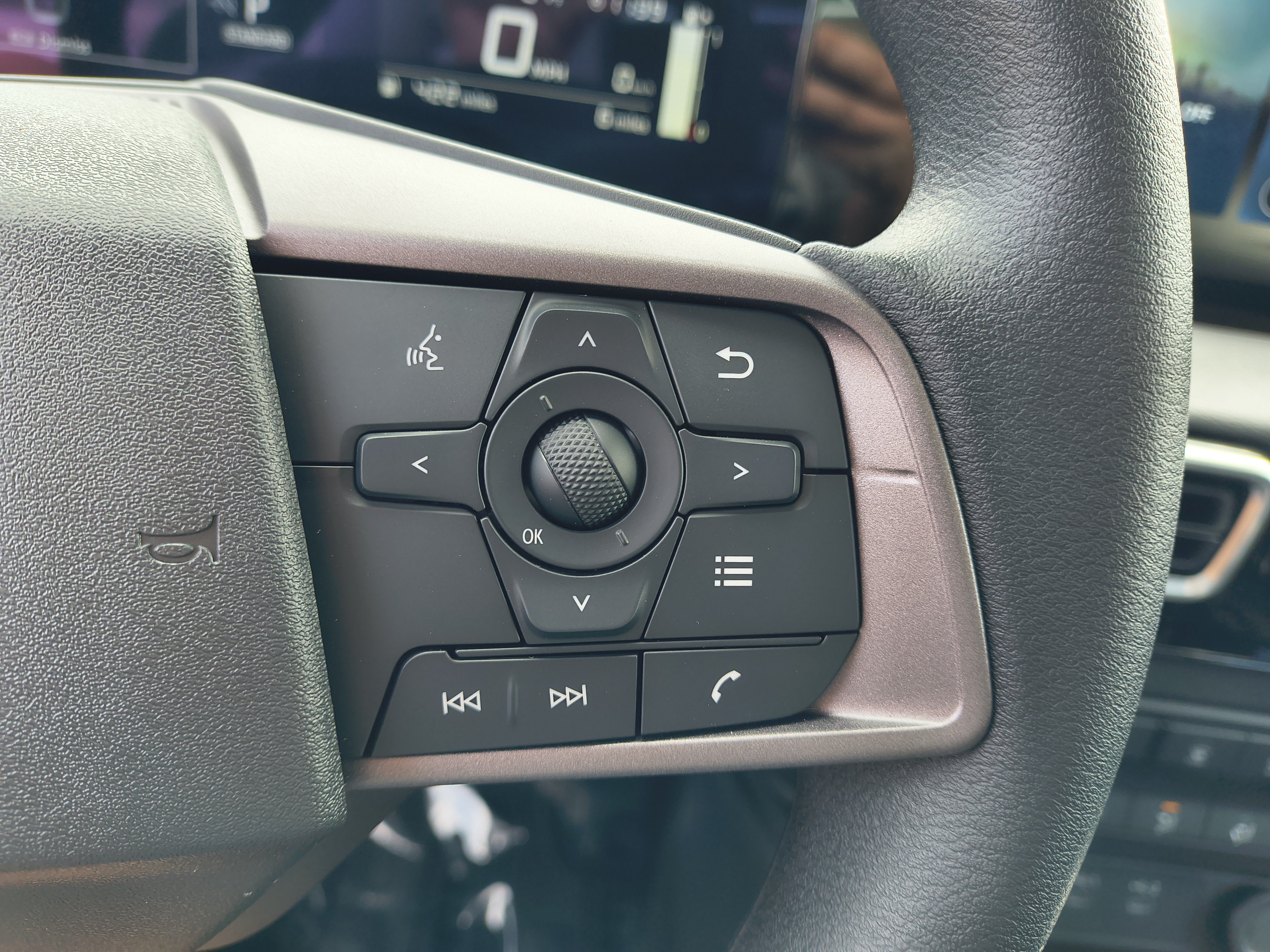 New 2027 Nissan Sentra S w/ Floor Mat Package FWD image 32