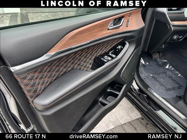 Used 2023 Jeep Grand Cherokee L Summit w/ High Altitude Package image 18